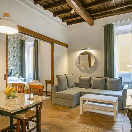 Trevi Little Palace #4 Appartamento *